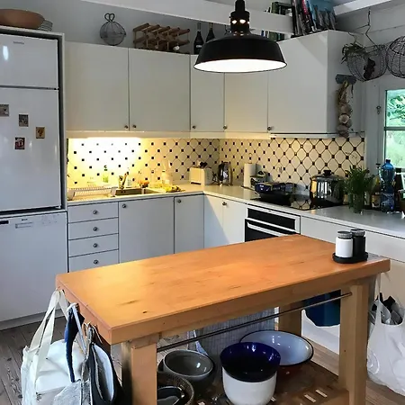 Architect-designed Summer House Near Hald Liseleje