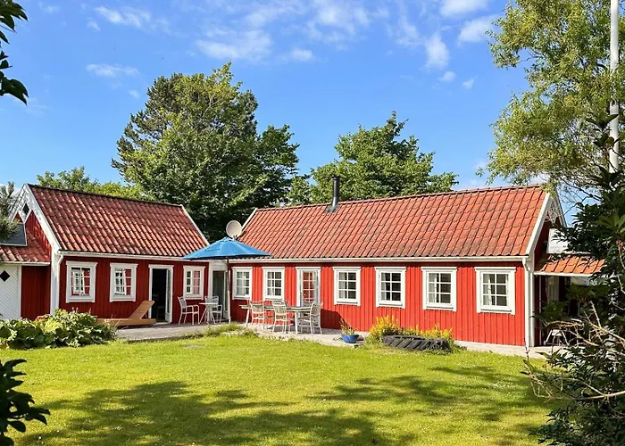 Architect-designed Summer House Near Hald *